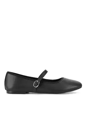 Bailey Flats - Black Leather: Shop Now!