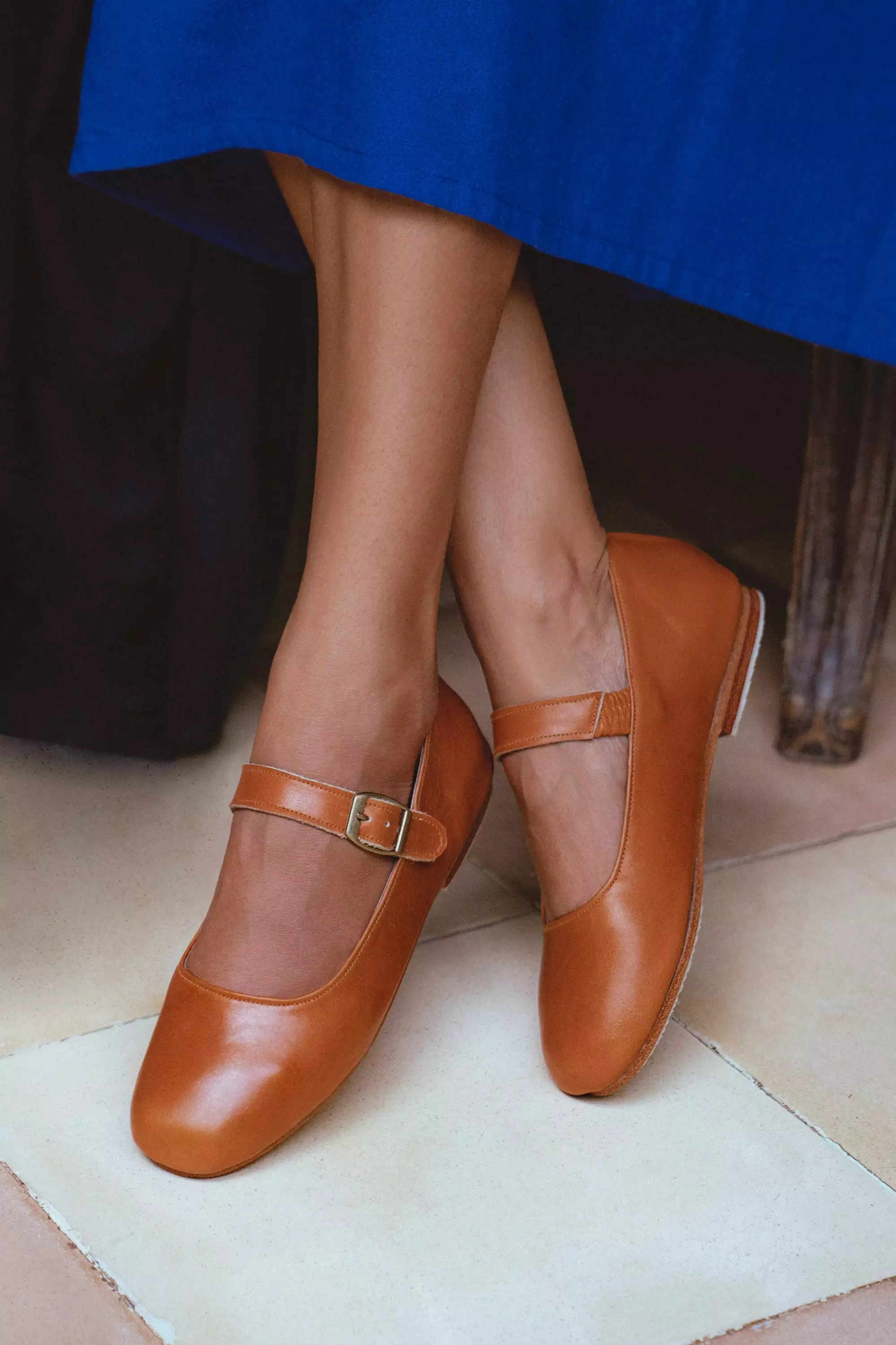 Belle Rose Leather Flats with Round Toe