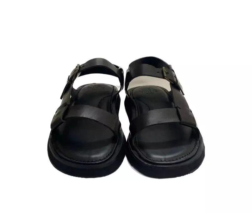 Black leather sandals fortissimo