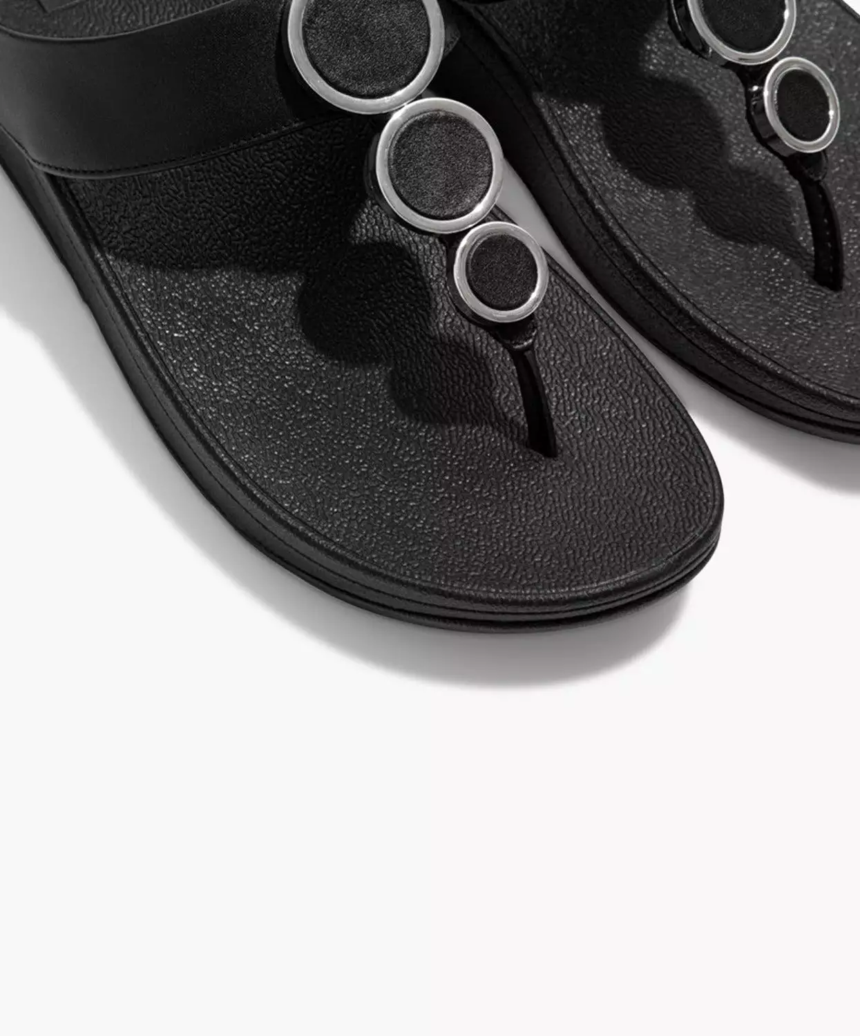 Black Leather Toe Post Sandals - FitFlop Halo