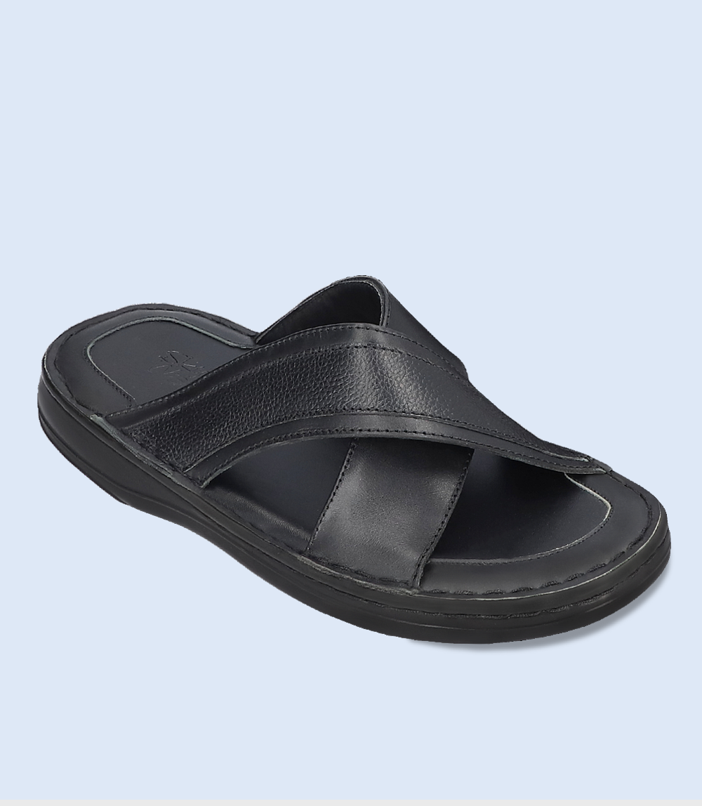 Black Slip-On Men's Comfort Slippers - BM4820