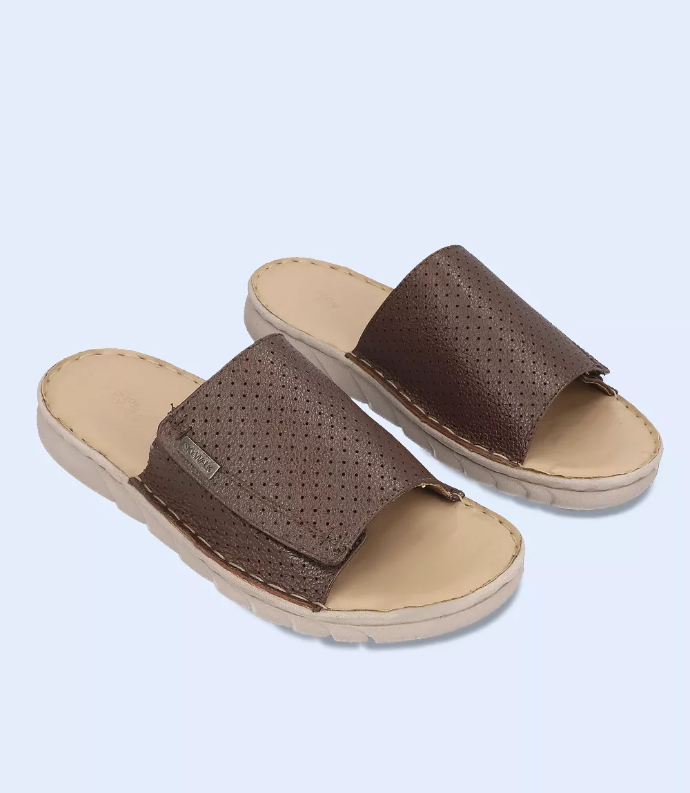 BM3886 Men's Brown Comfort Slipper