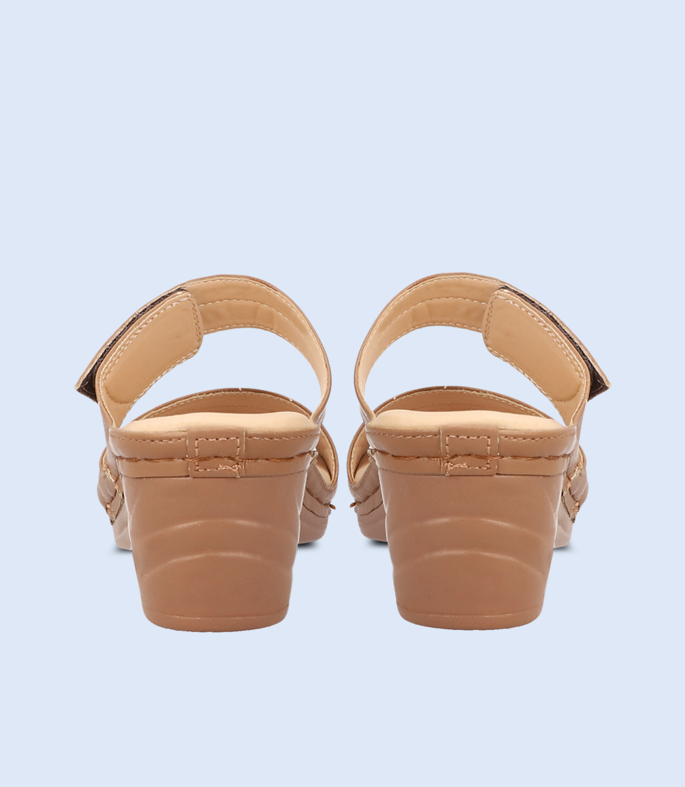 BW8145 Tan Women Comfort Slipper