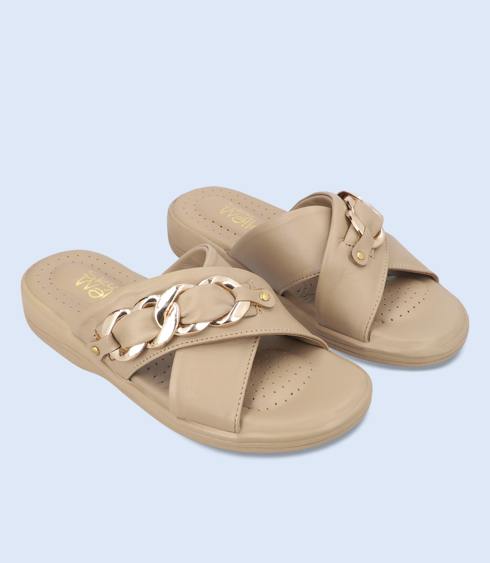 BW9511 BEIGE Women Slipper