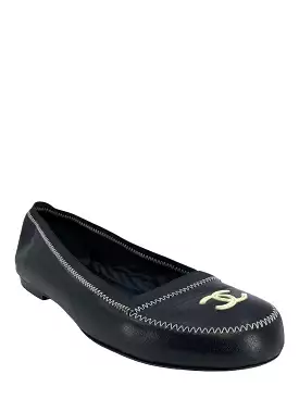 CHANEL 9 Size Leather Ballet Flats with CC Logo