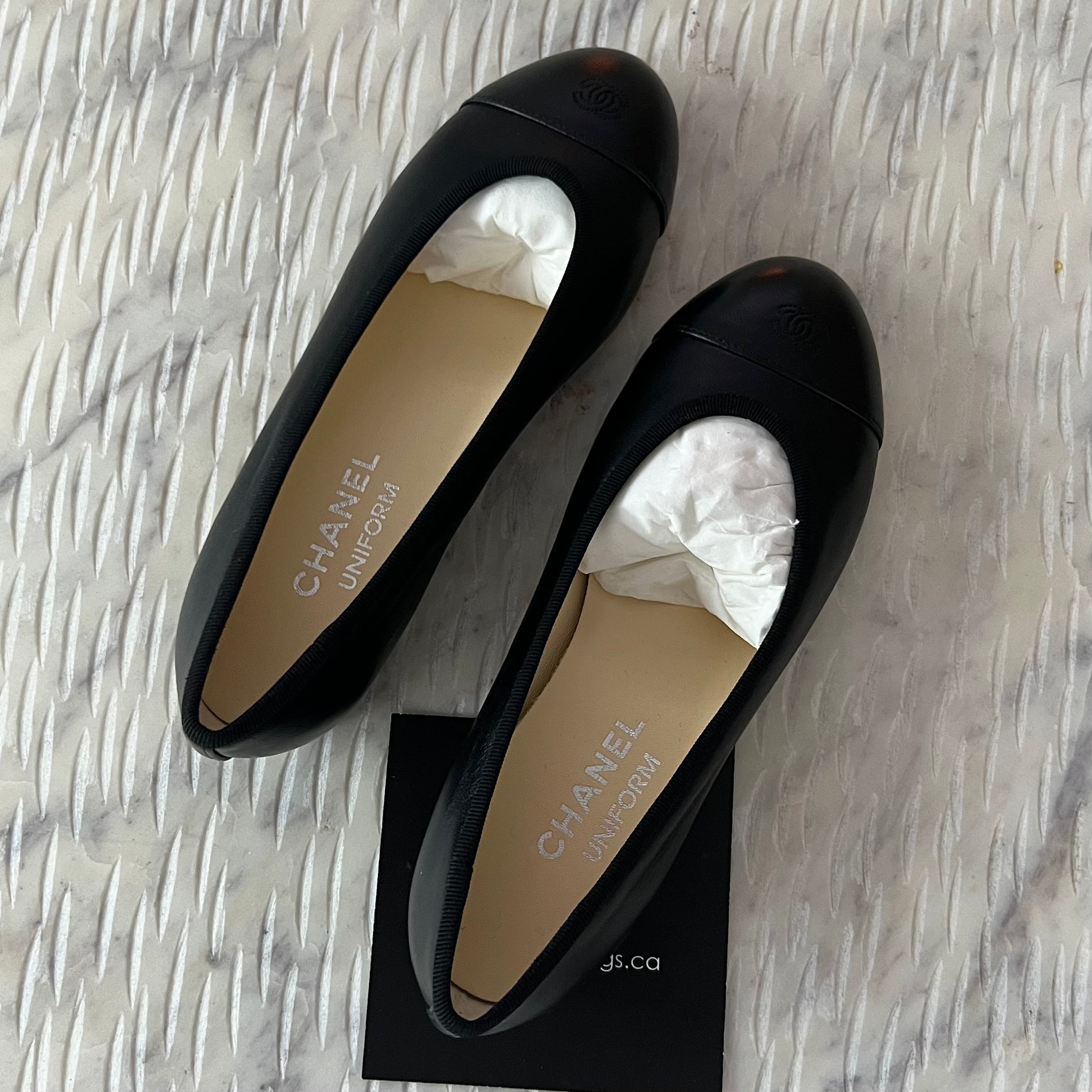 Chanel ballet flats CC