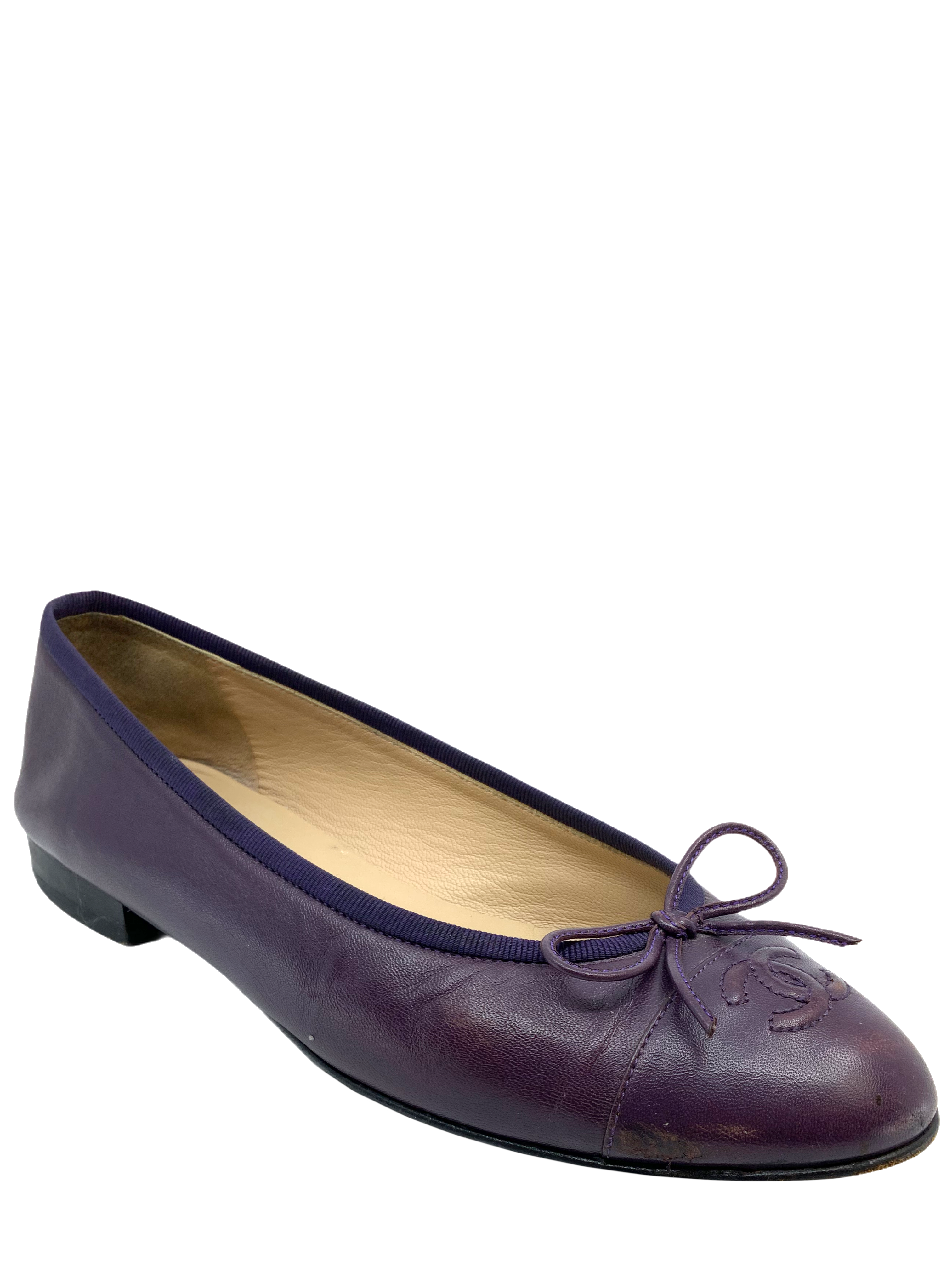 Chanel Ballet Flats Size 8 - CC Cap Toe Lambskin Leather