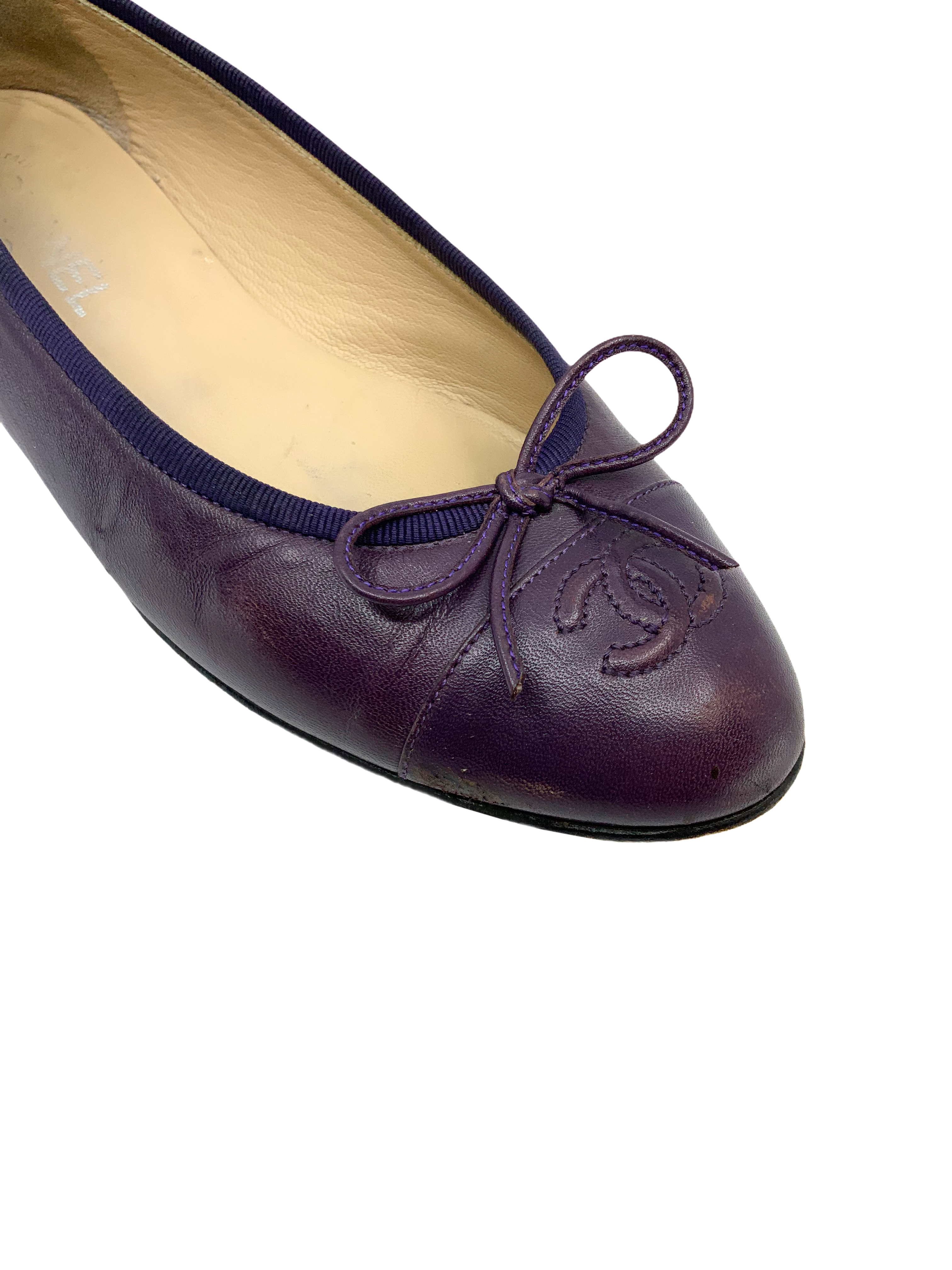 Chanel Ballet Flats Size 8 - CC Cap Toe Lambskin Leather