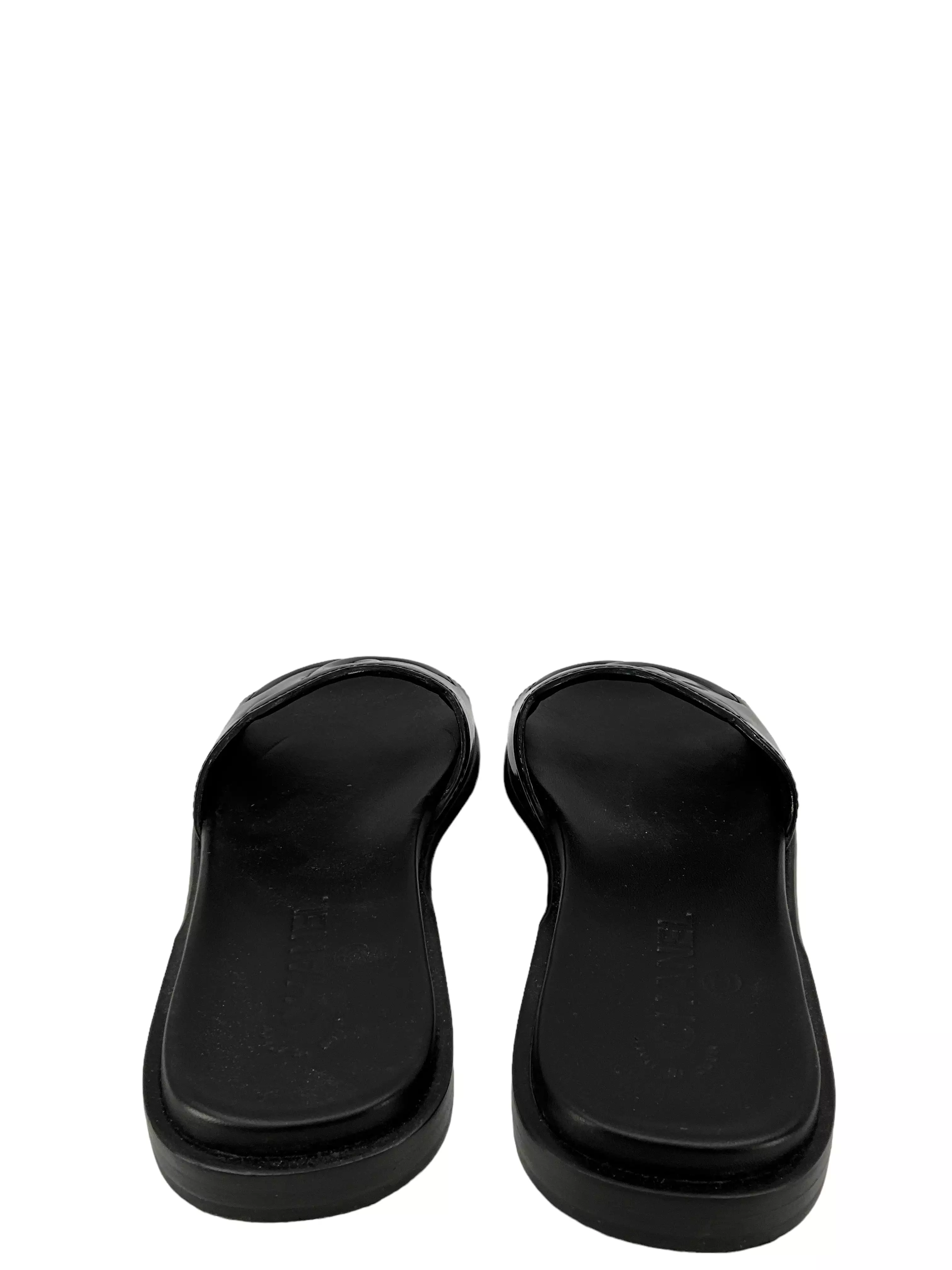 Chanel Black Leather Sandals - Size 7