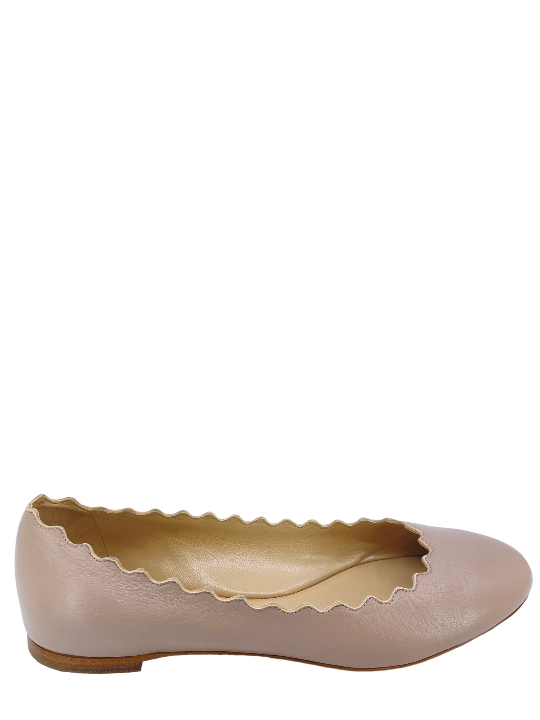 Chloe Lauren Leather Ballet Flats Size 8.5 - Scalloped Design