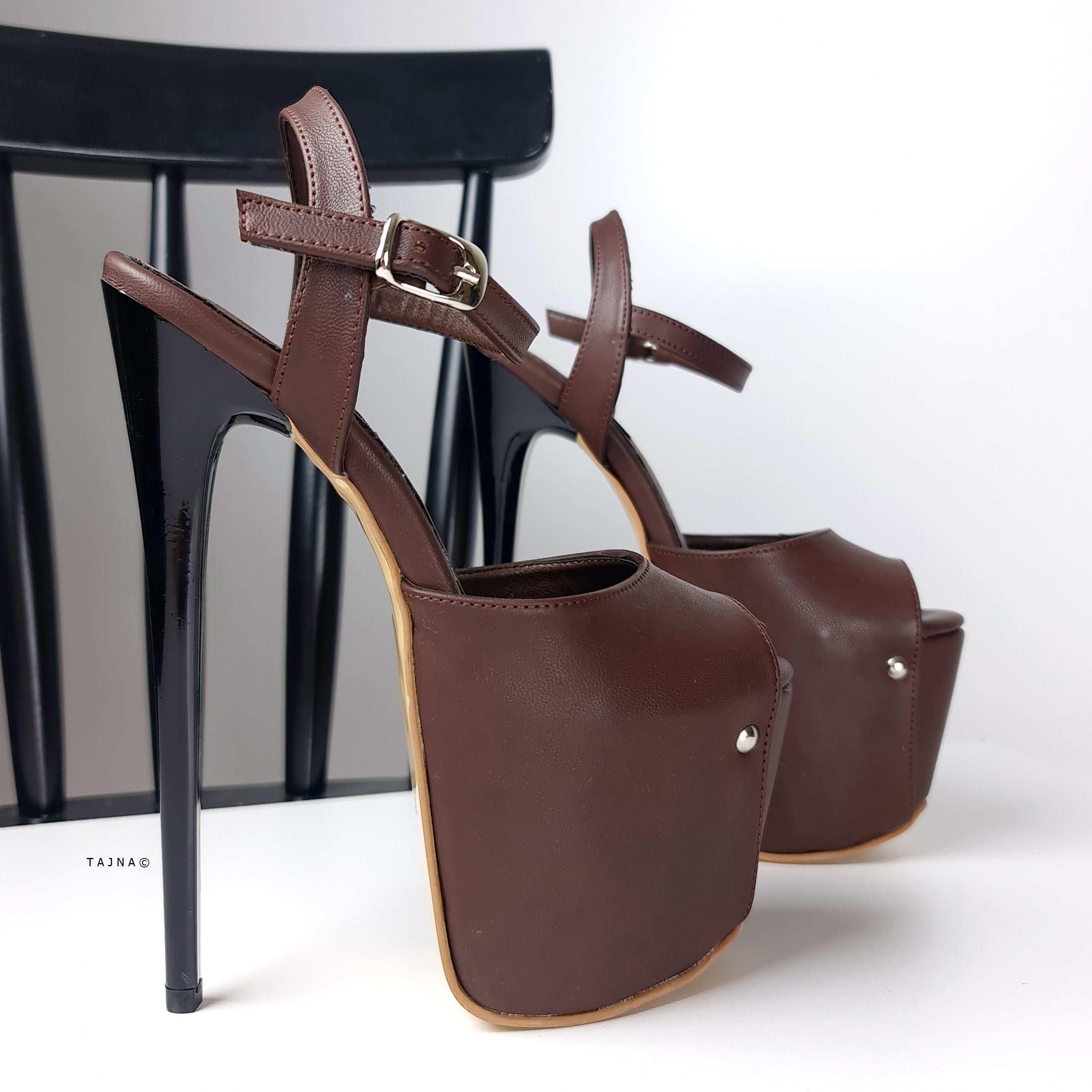 Chocolate brown black sandals with high heels 