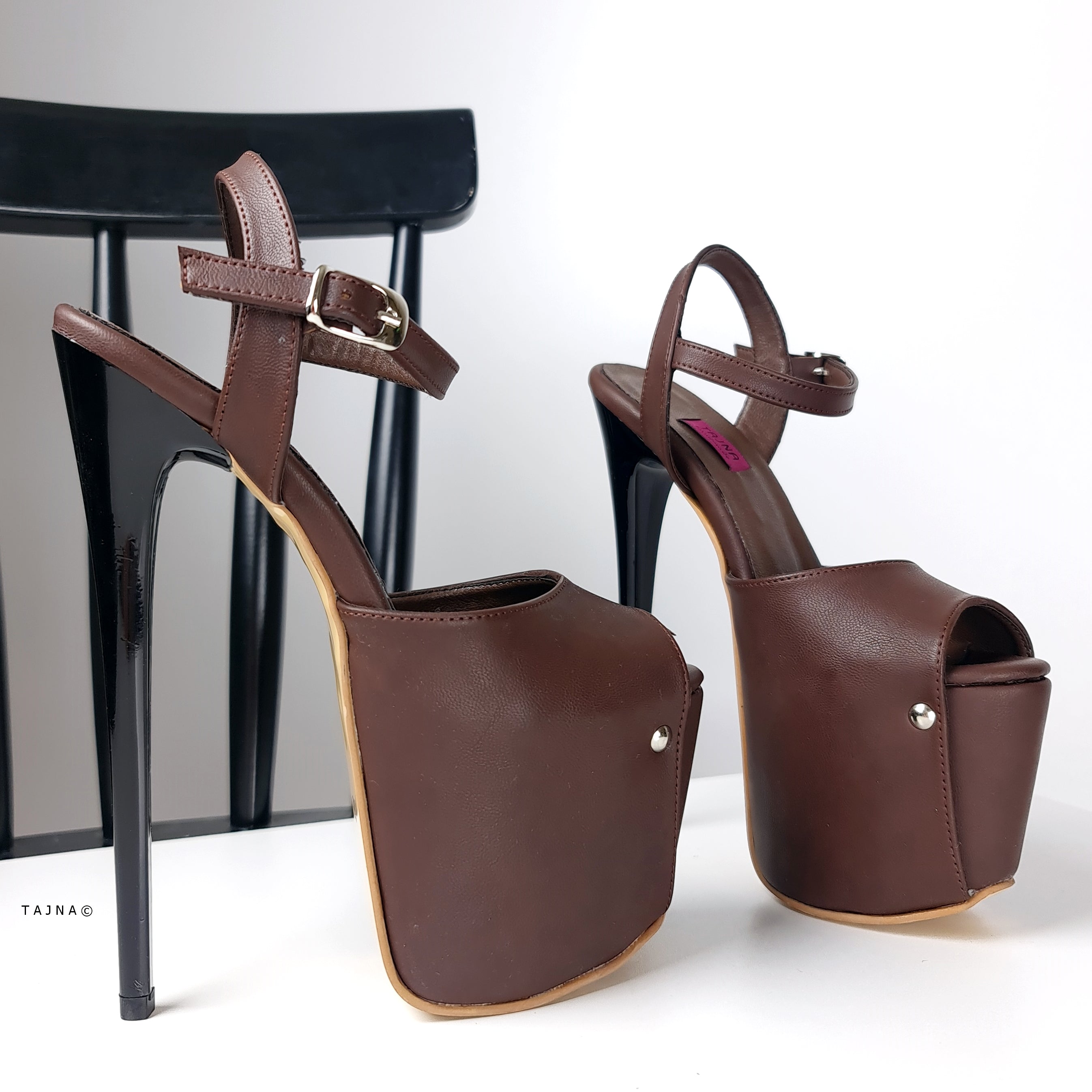 Chocolate brown black sandals with high heels 