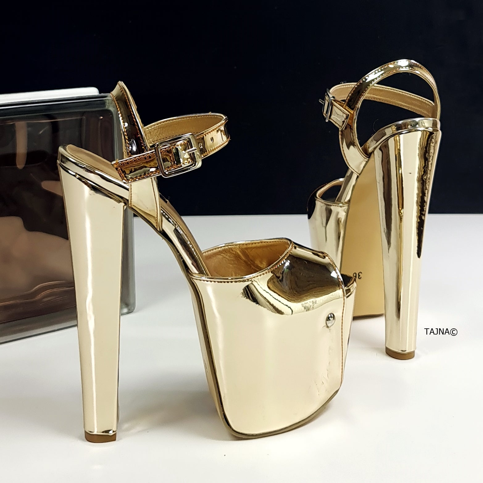 Chunky High Heel Sandals with Golden Mirror Finish