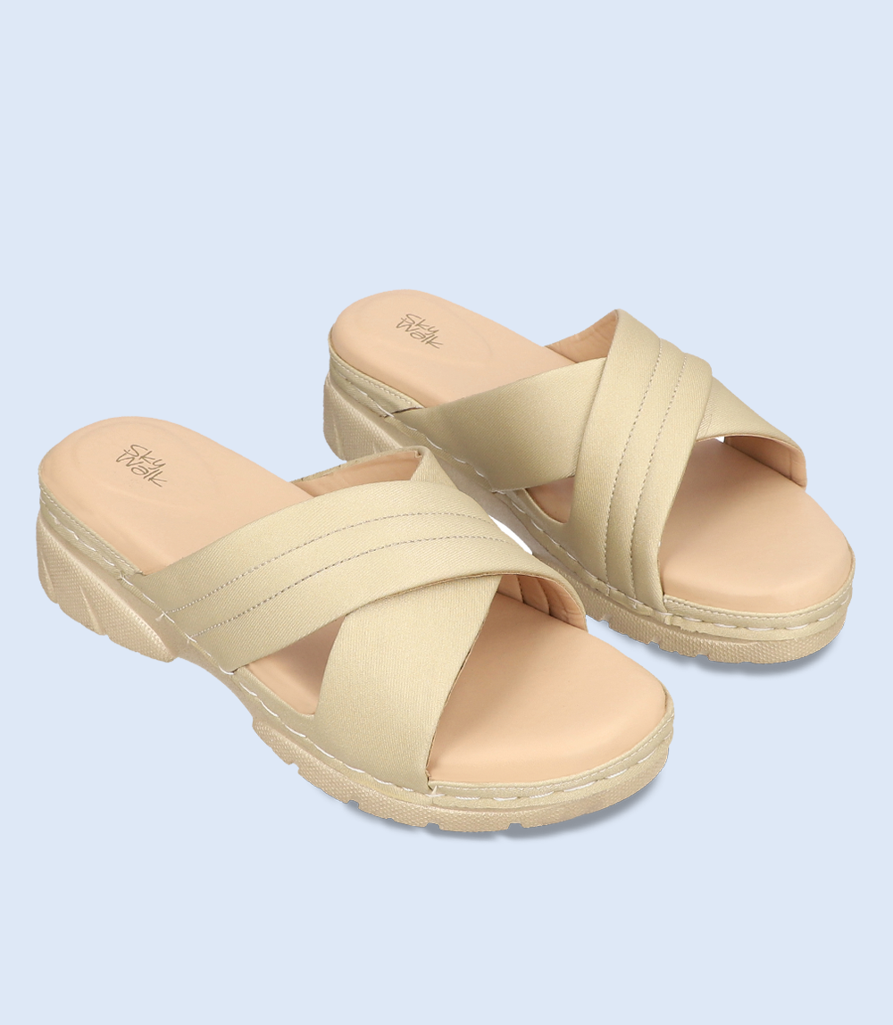 Comfortable Beige Women's Slipper