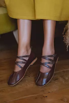 Criss Cross Leather Flats