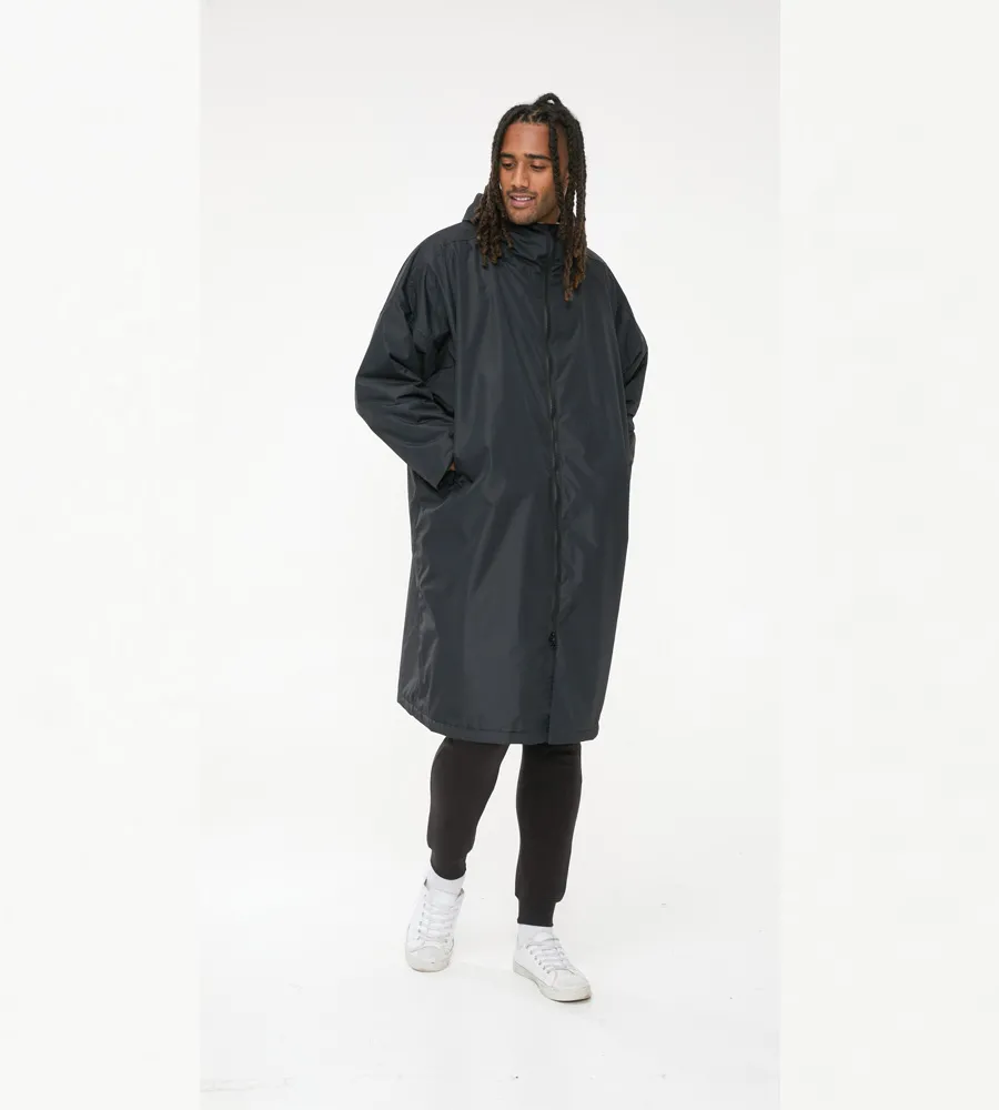 D555 Men's Sherpa-Lined Showerproof Changing Robe (WEBBER)