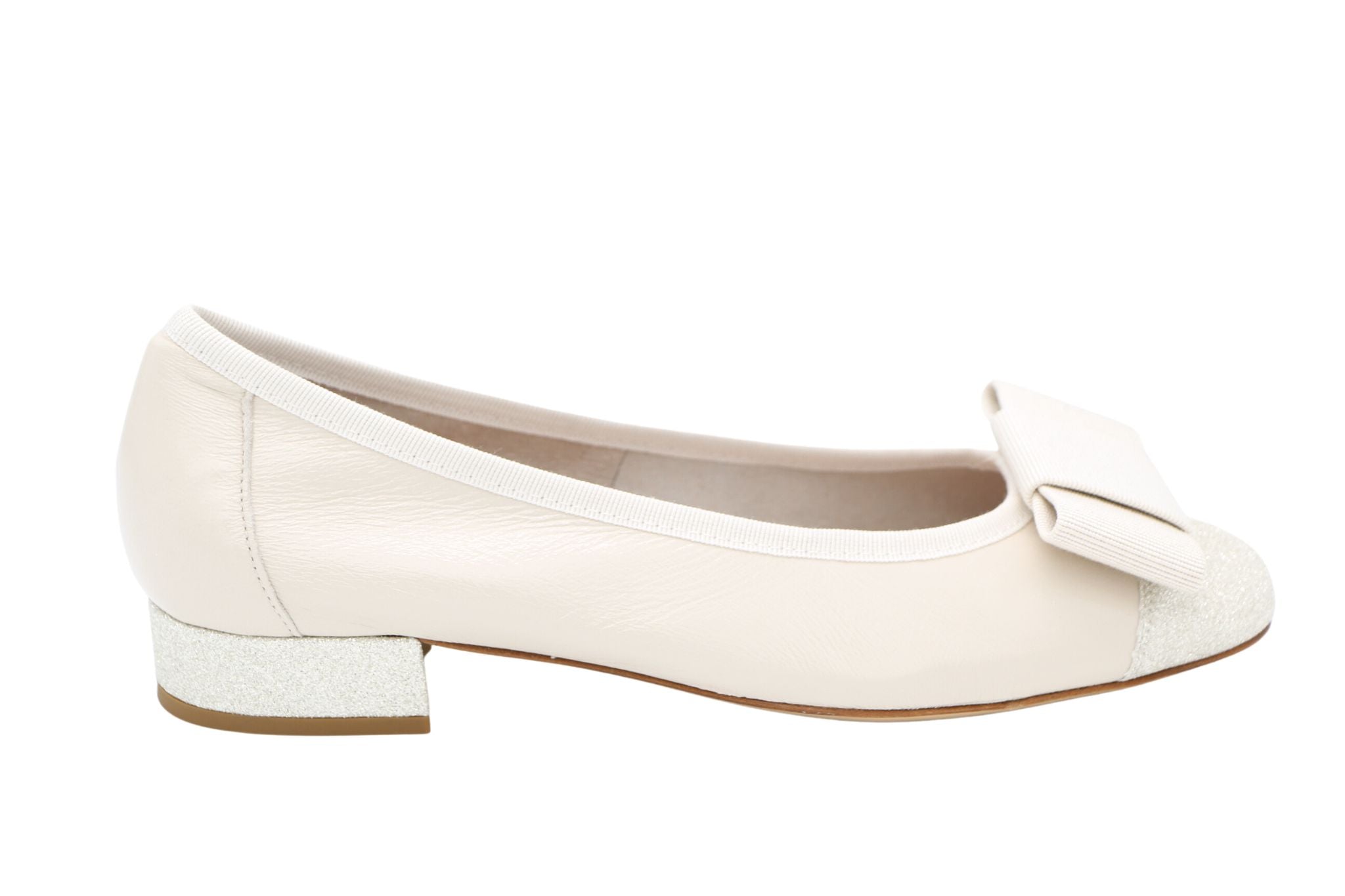 FABUCCI cream leather ballet flat with bow - Google SEO result: Cream leather ballet flat with bow by FABUCCI