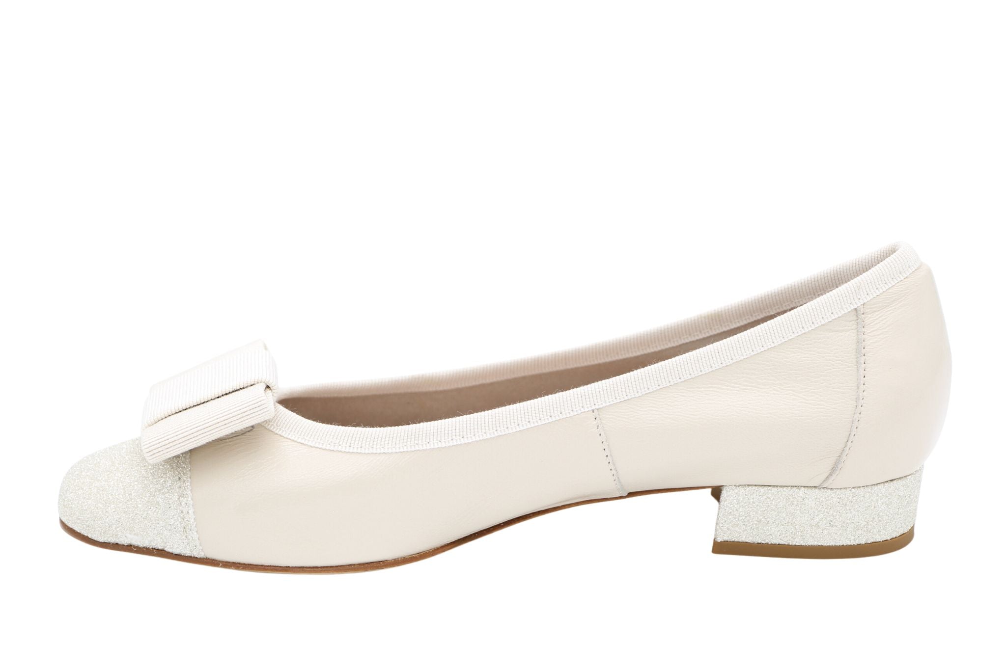 FABUCCI cream leather ballet flat with bow - Google SEO result: Cream leather ballet flat with bow by FABUCCI