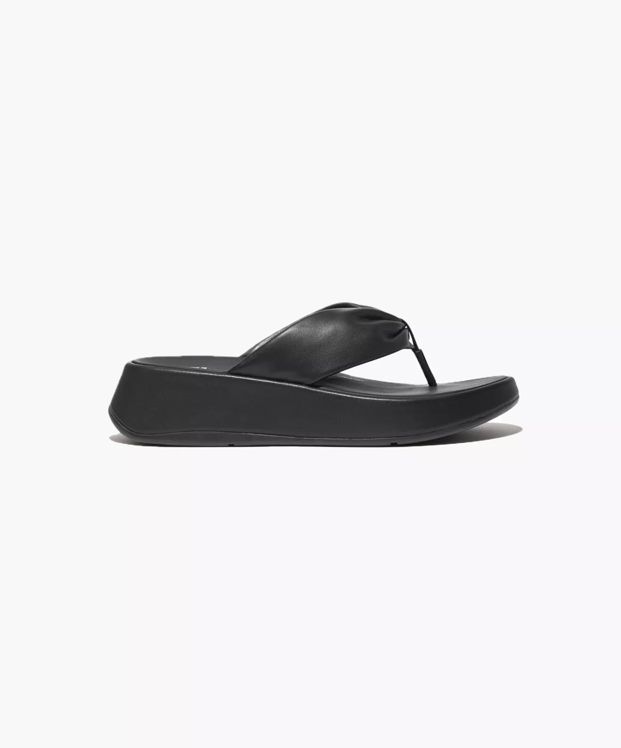 FitFlop Black Leather Twist Flatform Toe Post Sandal