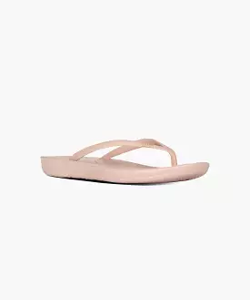 FitFlop iQushion Cream Thongs