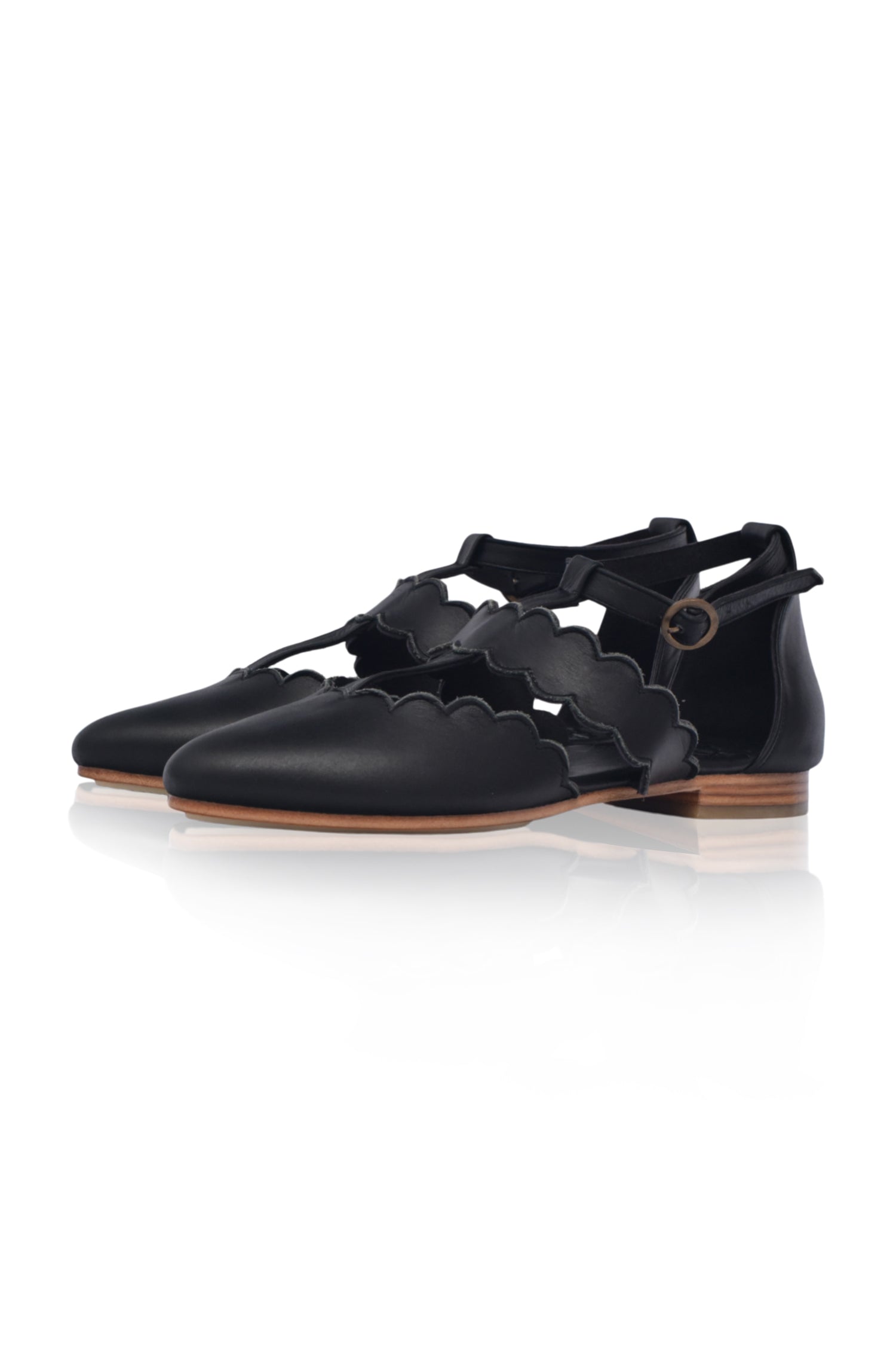 Gardenia Leather Flats | Pointy Toe | Buy Now