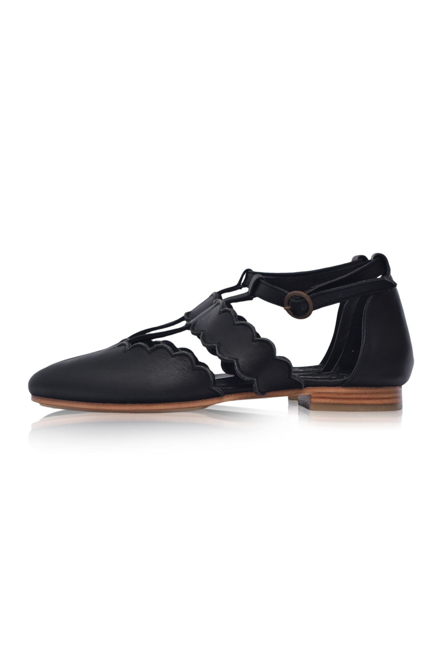 Gardenia Leather Flats Pointy Toe