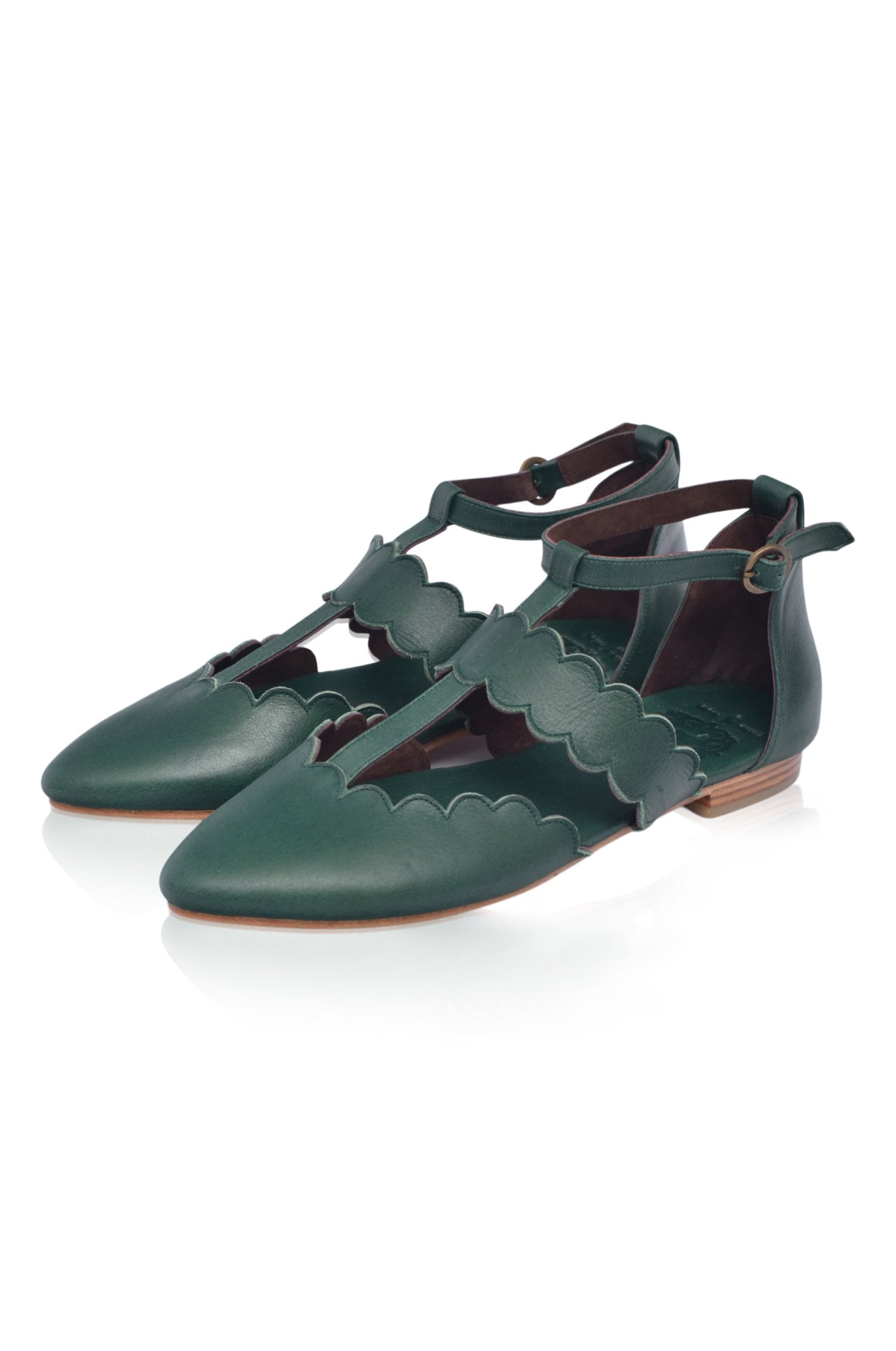 Gardenia Leather Flats Pointy Toe