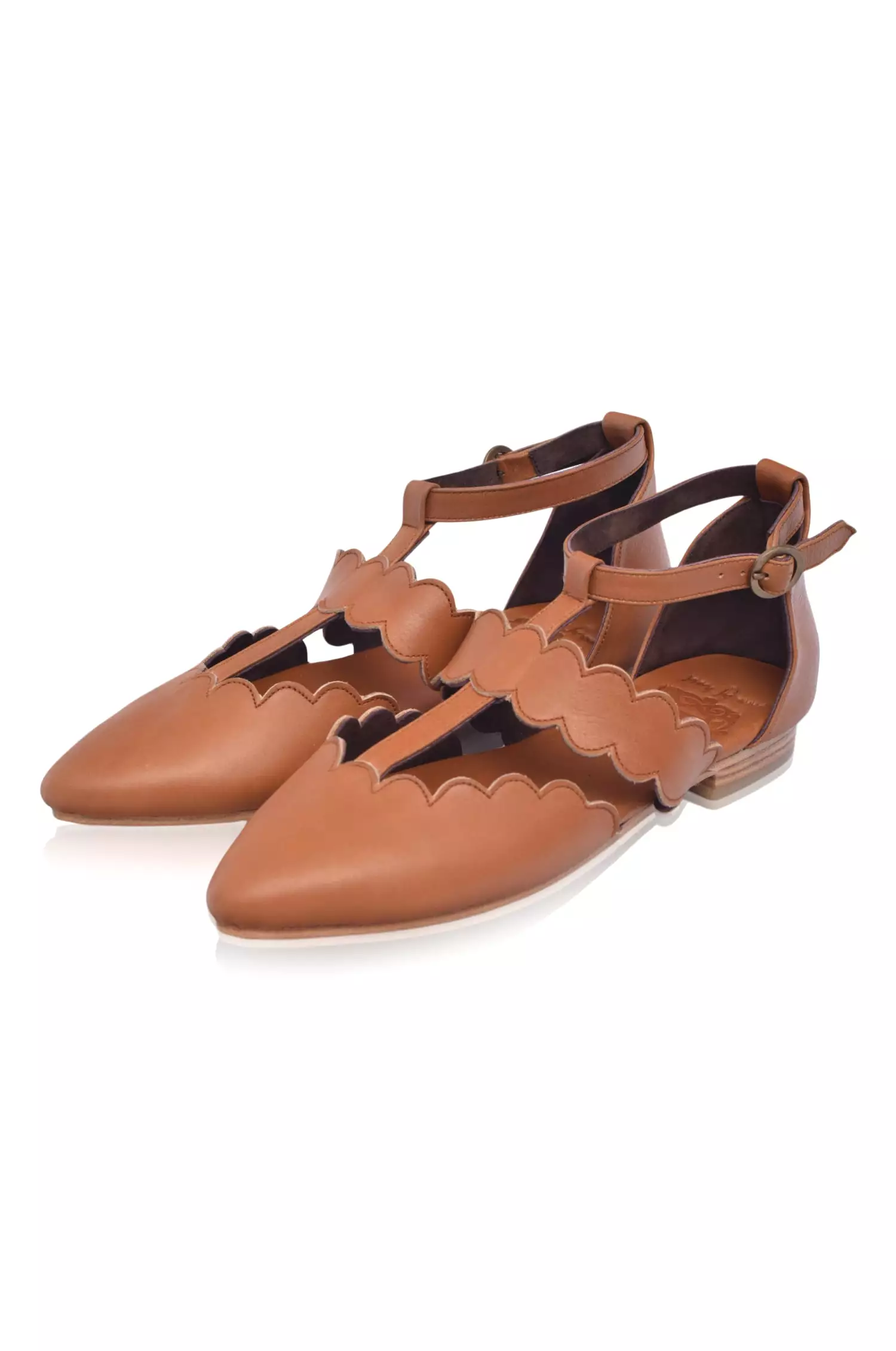 Gardenia Leather Flats with Pointy Toe