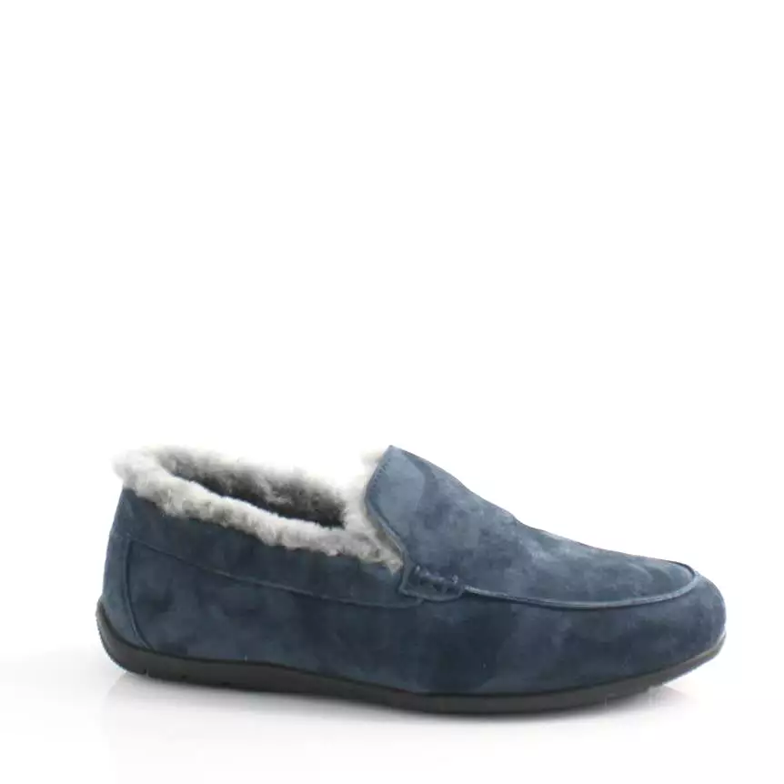 H-151 Cozy Slipper