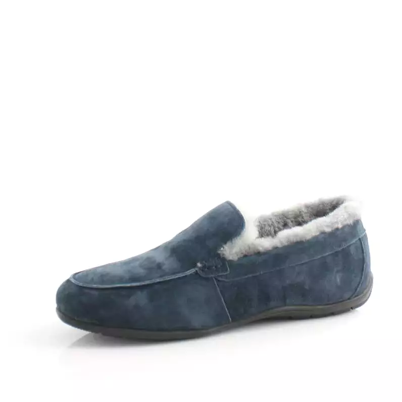 H-151 Cozy Slipper