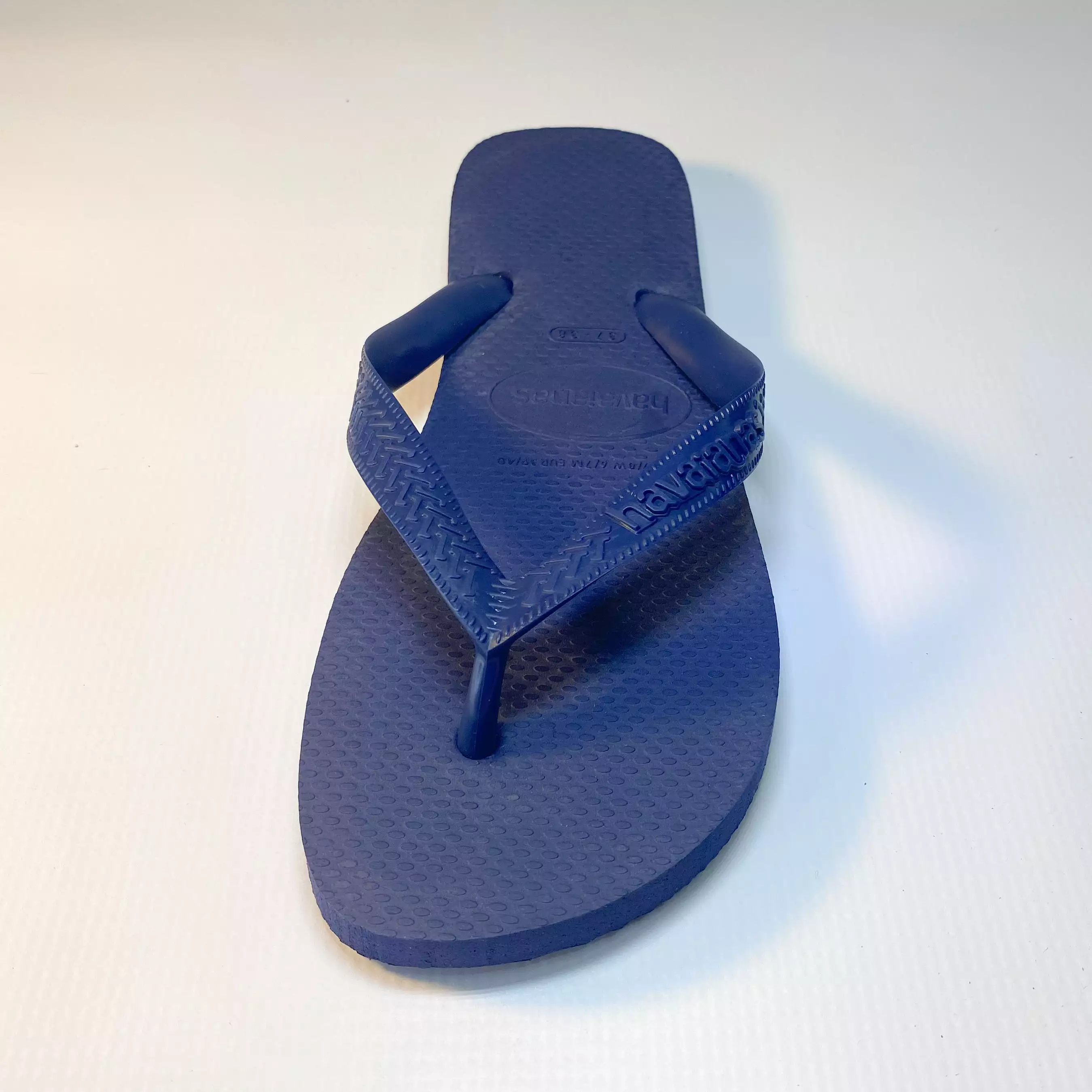 Havaianas navy top flip flop