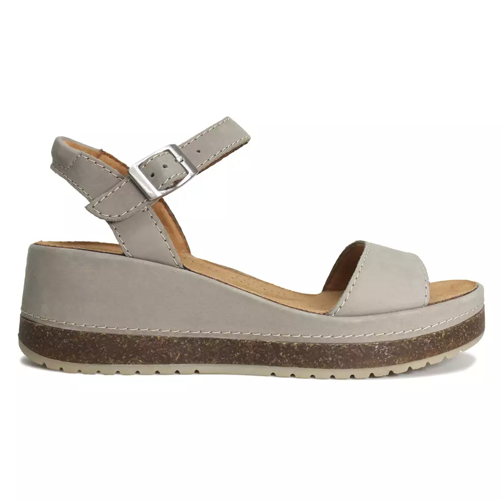 Kassanda Women's Wedge Slingback Sandals - Nubuck