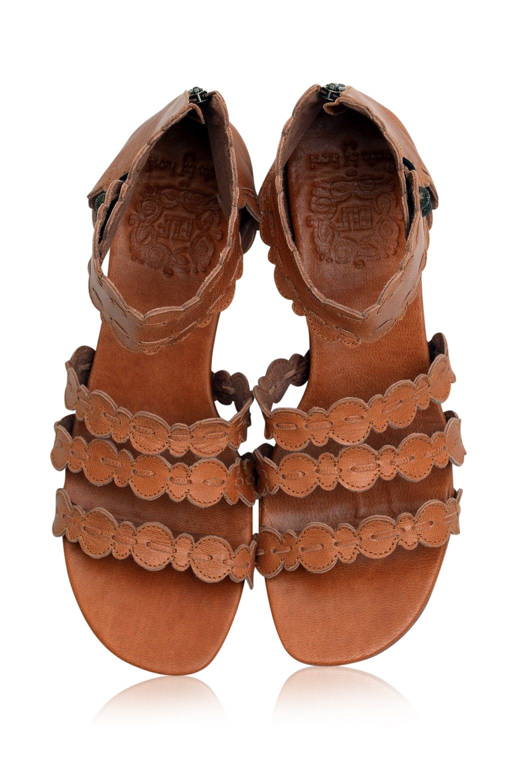 Leather Sandals for the Seaside