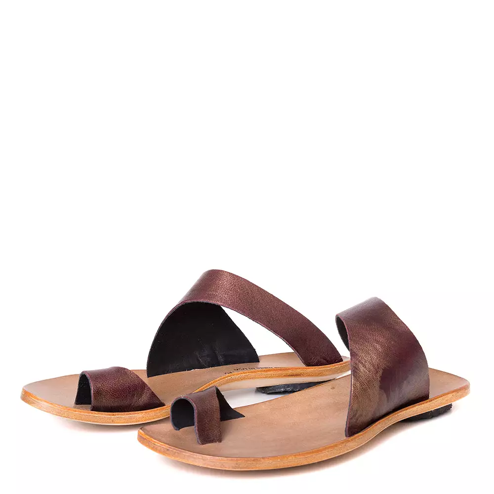 Leather Thong Sandal for Women.