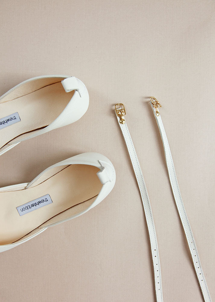 Luna Ballet Flats - Cream White