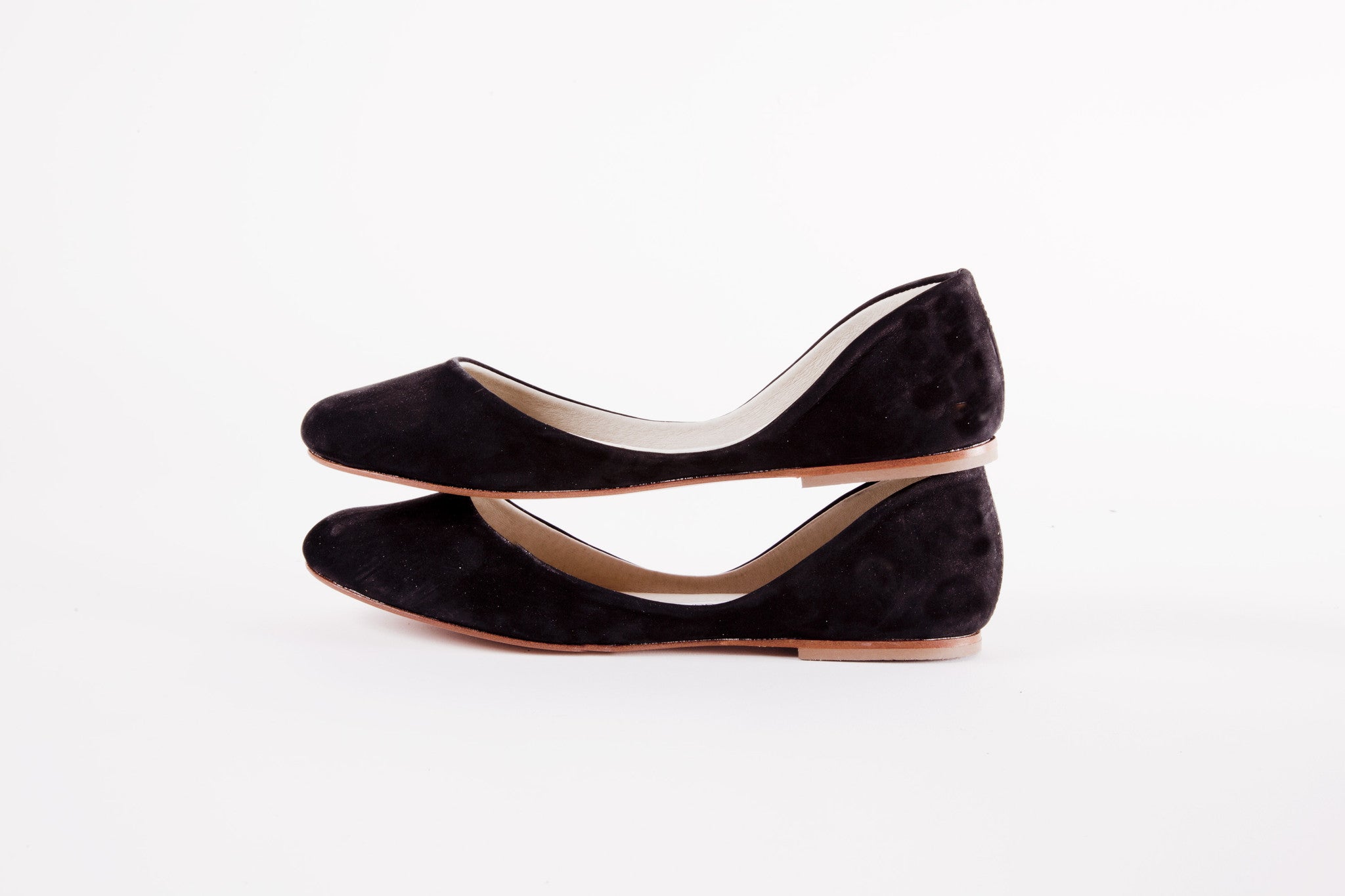 Mila black nubuck ballet flats