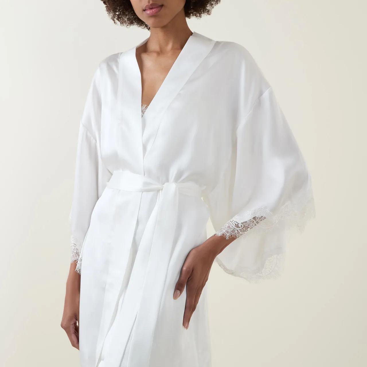 SAINTED SISTERS Scarlett Silk Robe Ivory