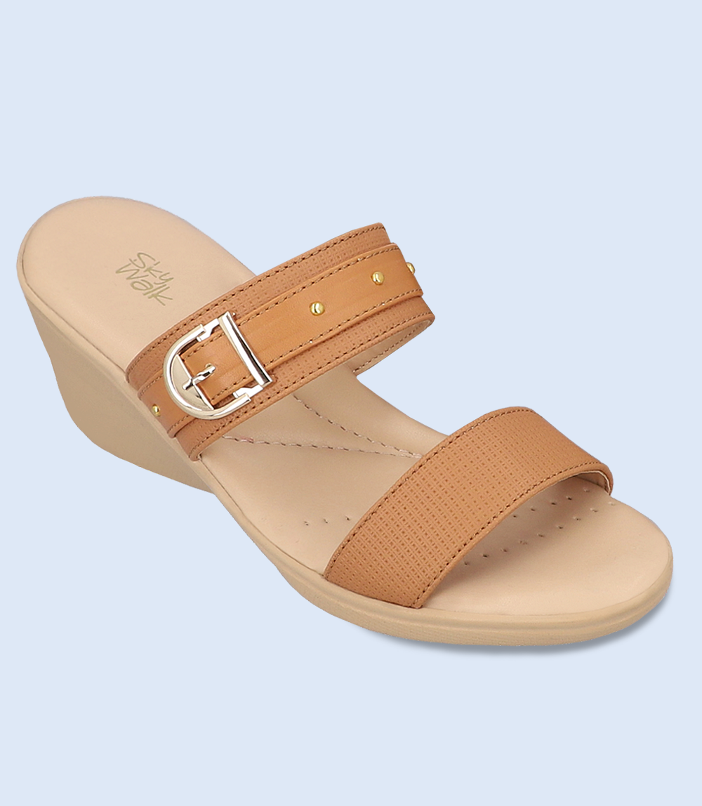 Tan Women's Comfort Slipper - BW9262