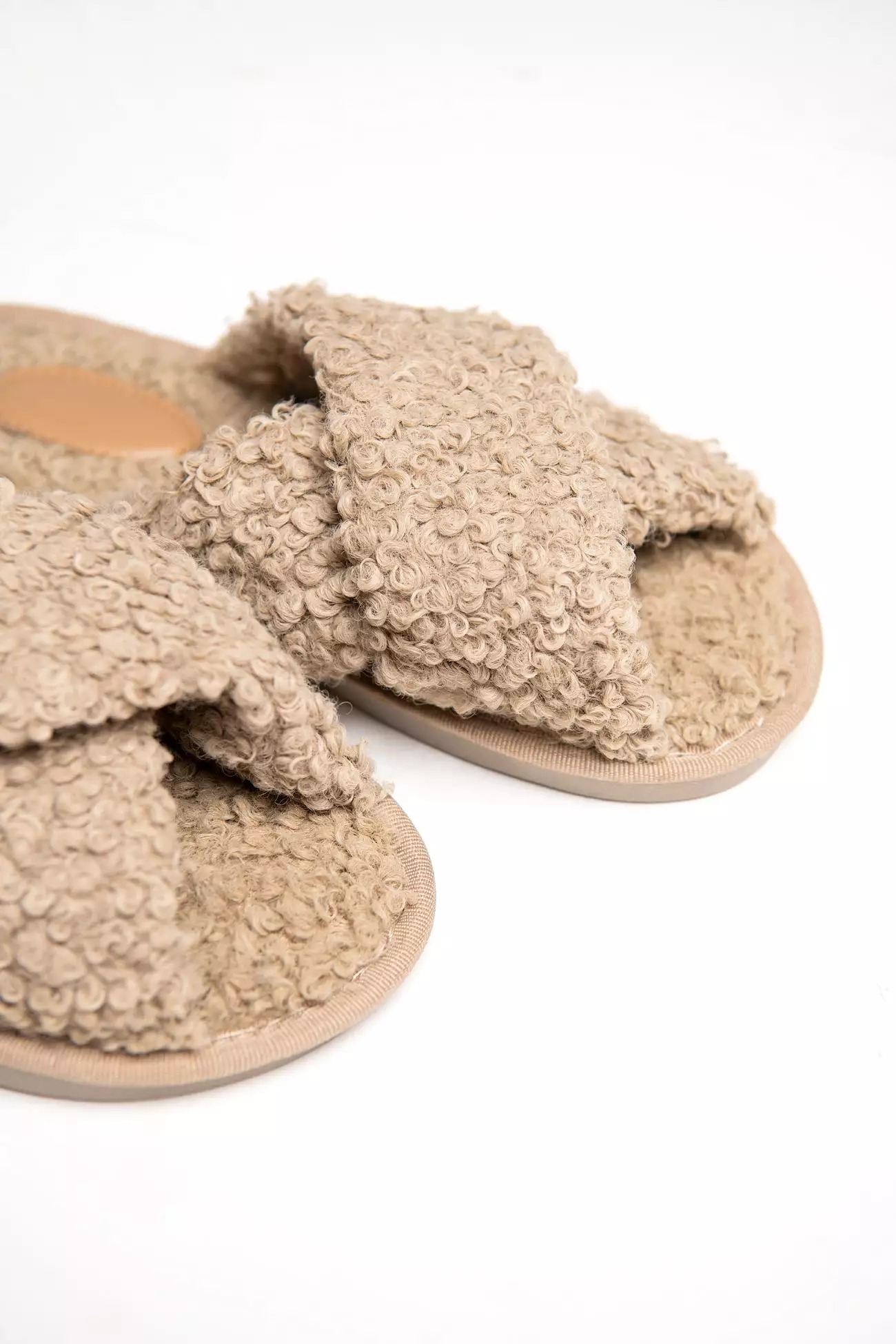 The result for a more Google SEO friendly term for BEDROOM SLIPPERS is Indoor Slippers.