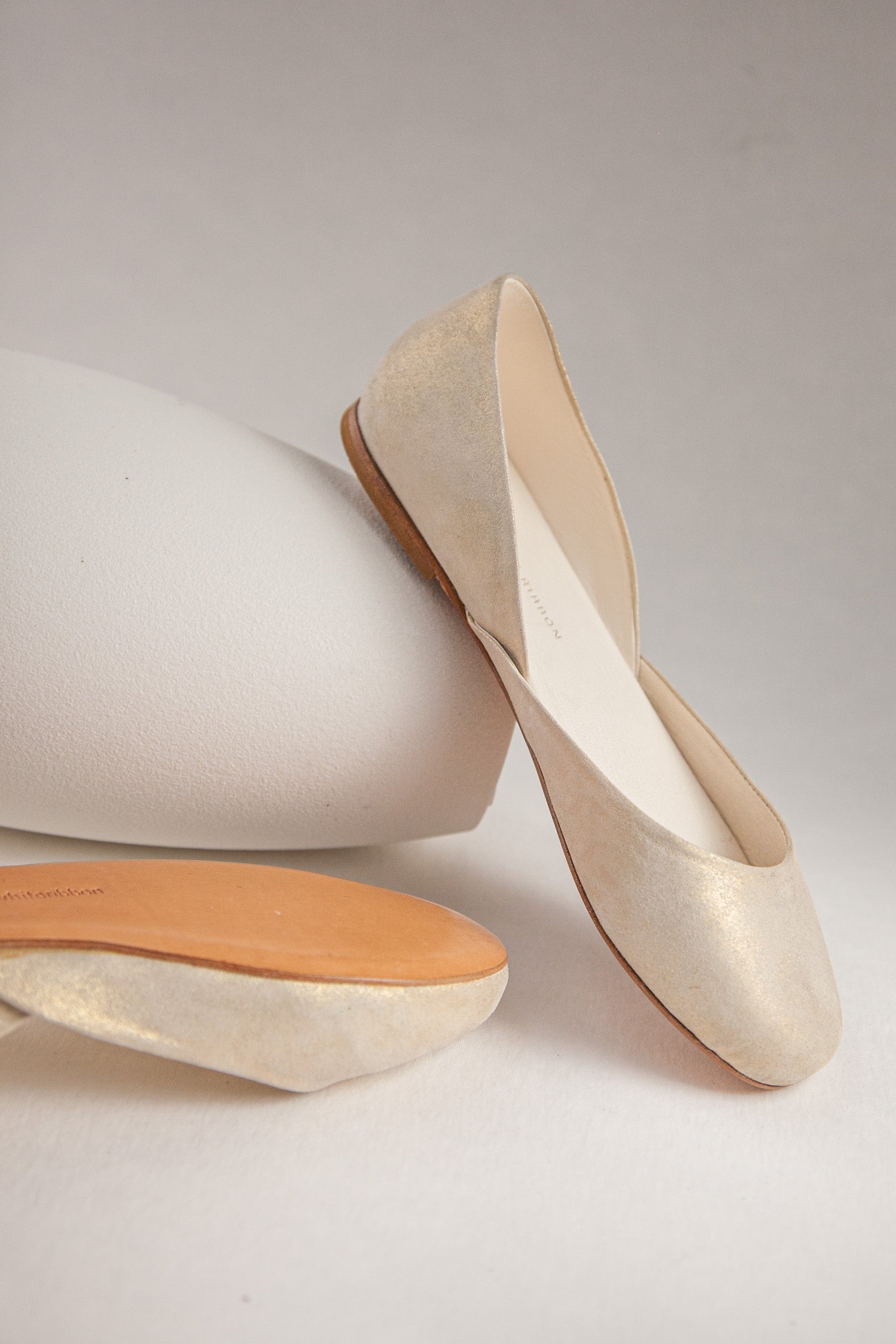 Thea ballet flats, white and gold - available for purchase!