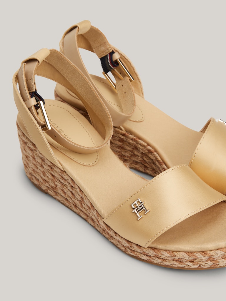 Tommy Hilfiger Wedge Sandals Harvest Wheat