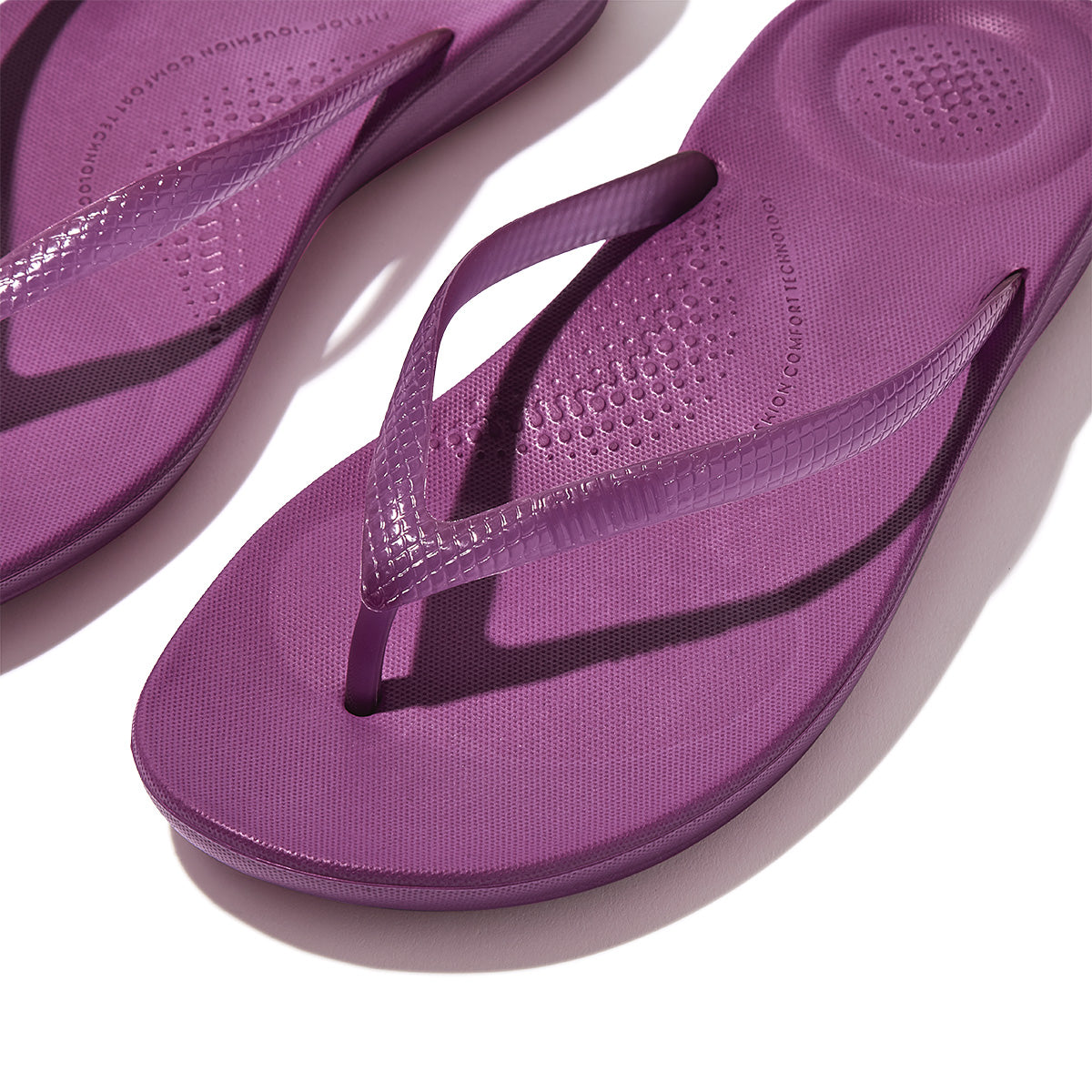 Transparent Violet Flip-Flops - Fit-Flop Iqushion