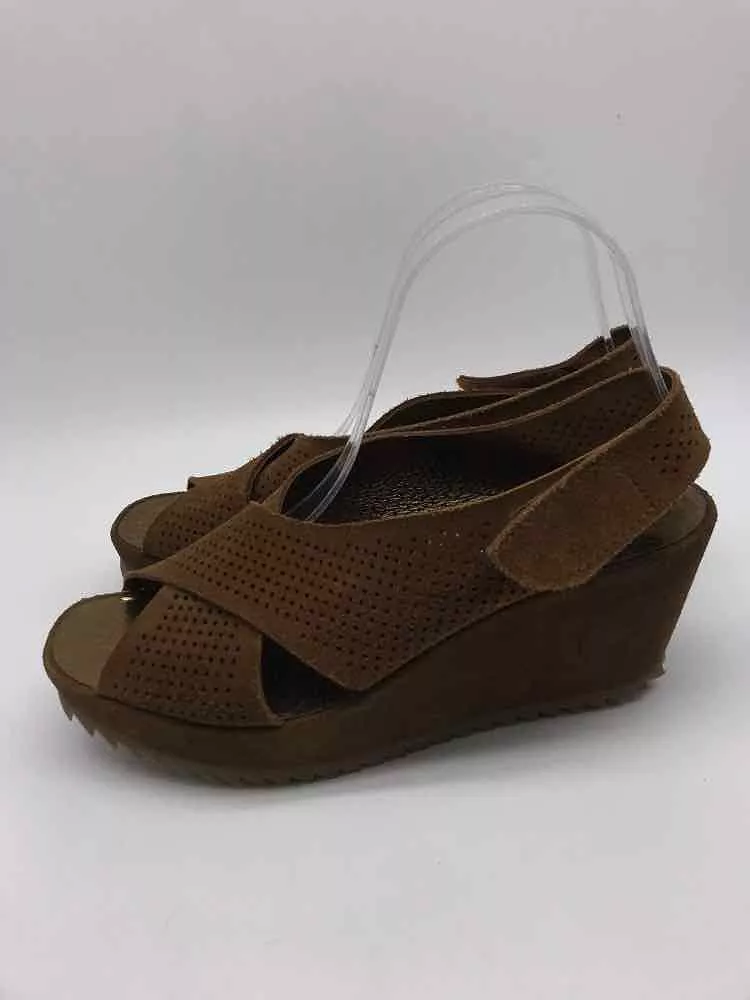 Used Pedro Garcia Brown Size 38.5 Slingback Sandals