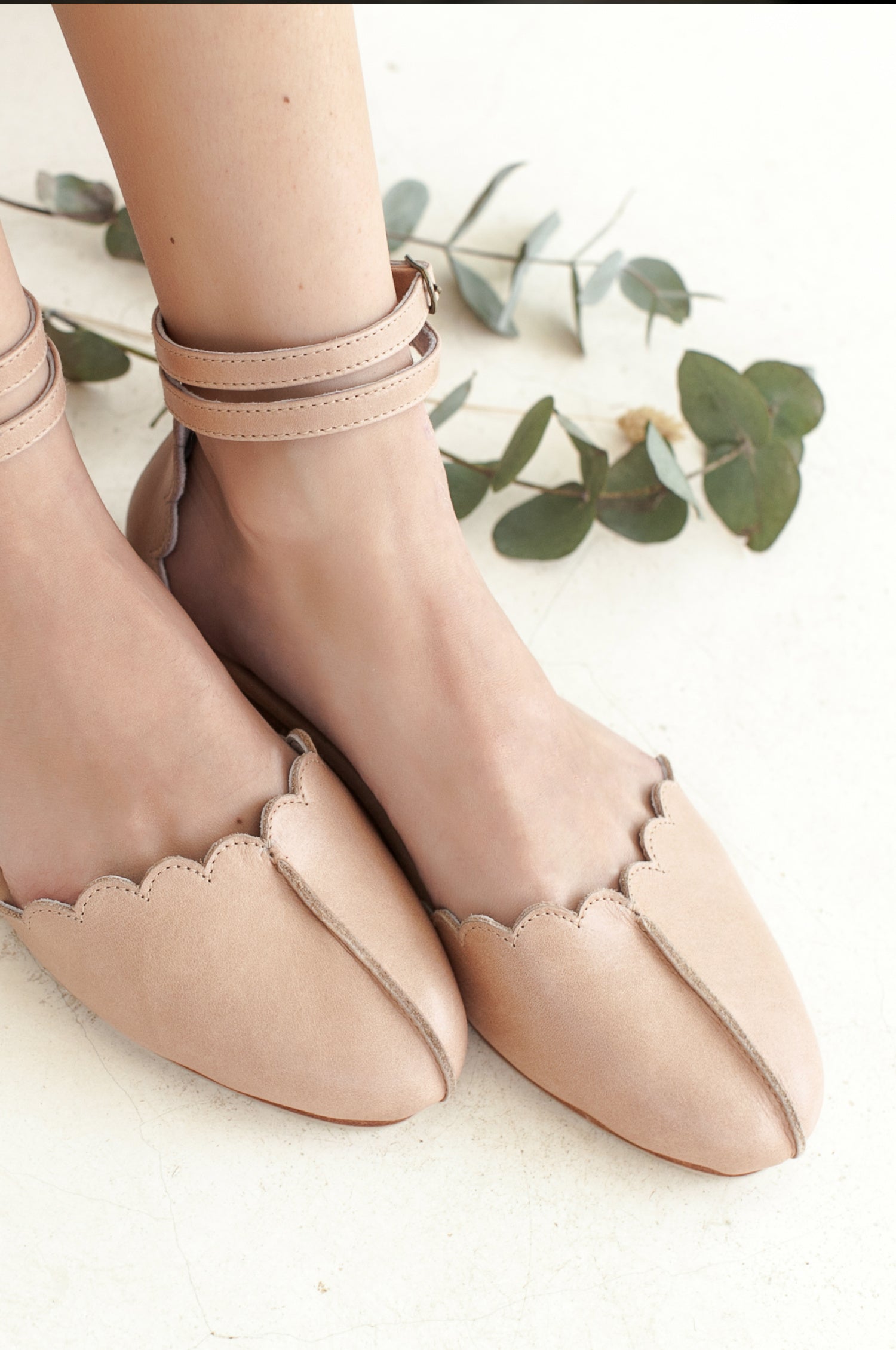 Venus Flat Leather Shoes