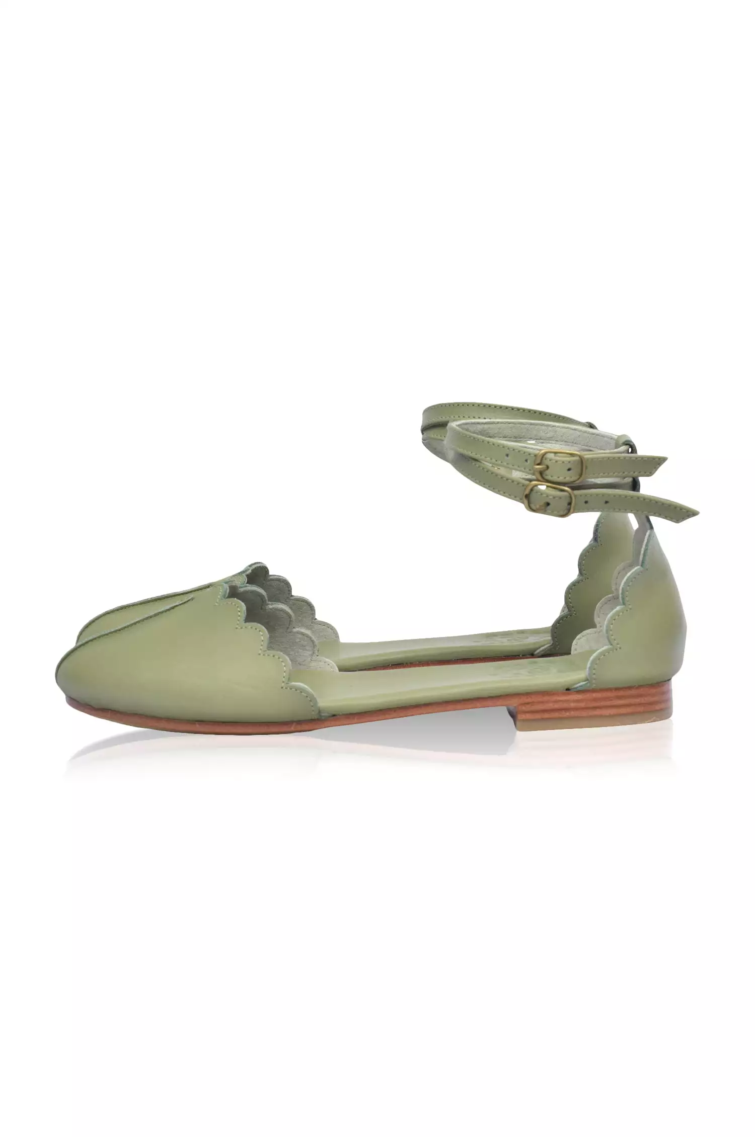 Venus Leather Flat Shoes