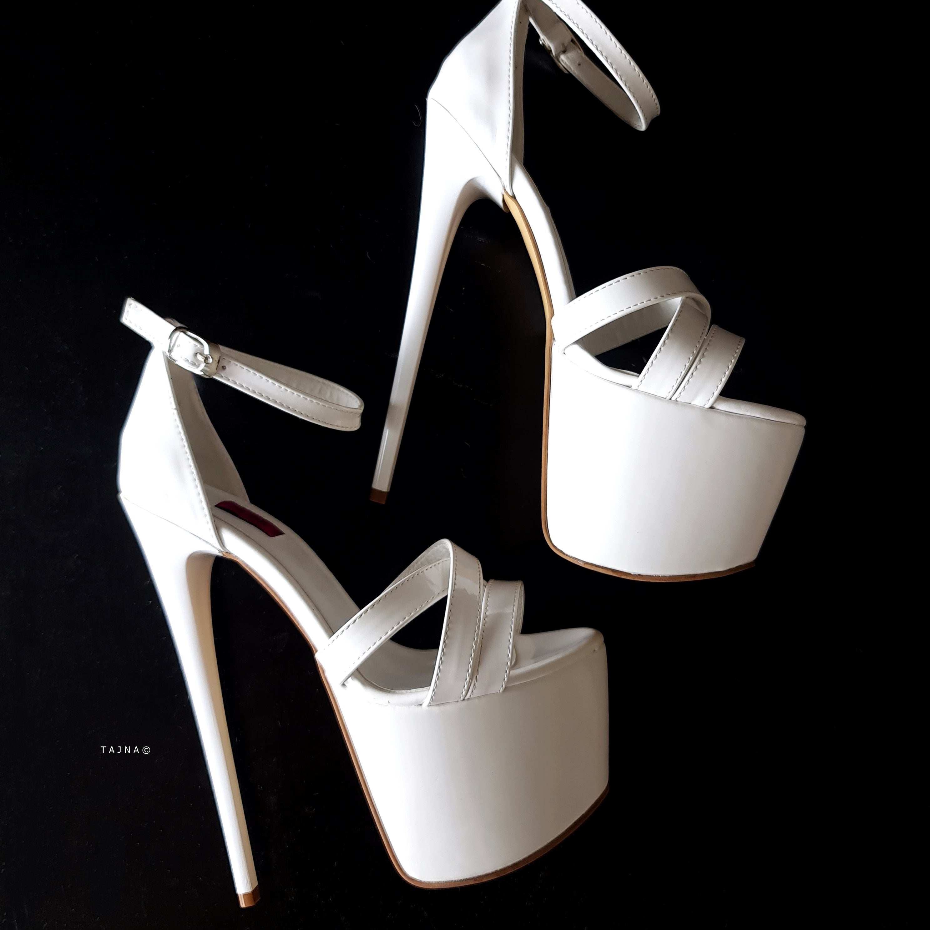 White High Heel Sandals with Glossy Cross Straps.