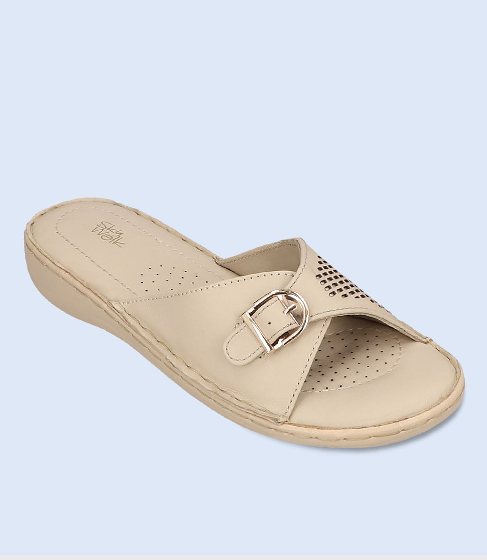 Women's Comfort Slipper - BW7531 Beige, Slip-On Style