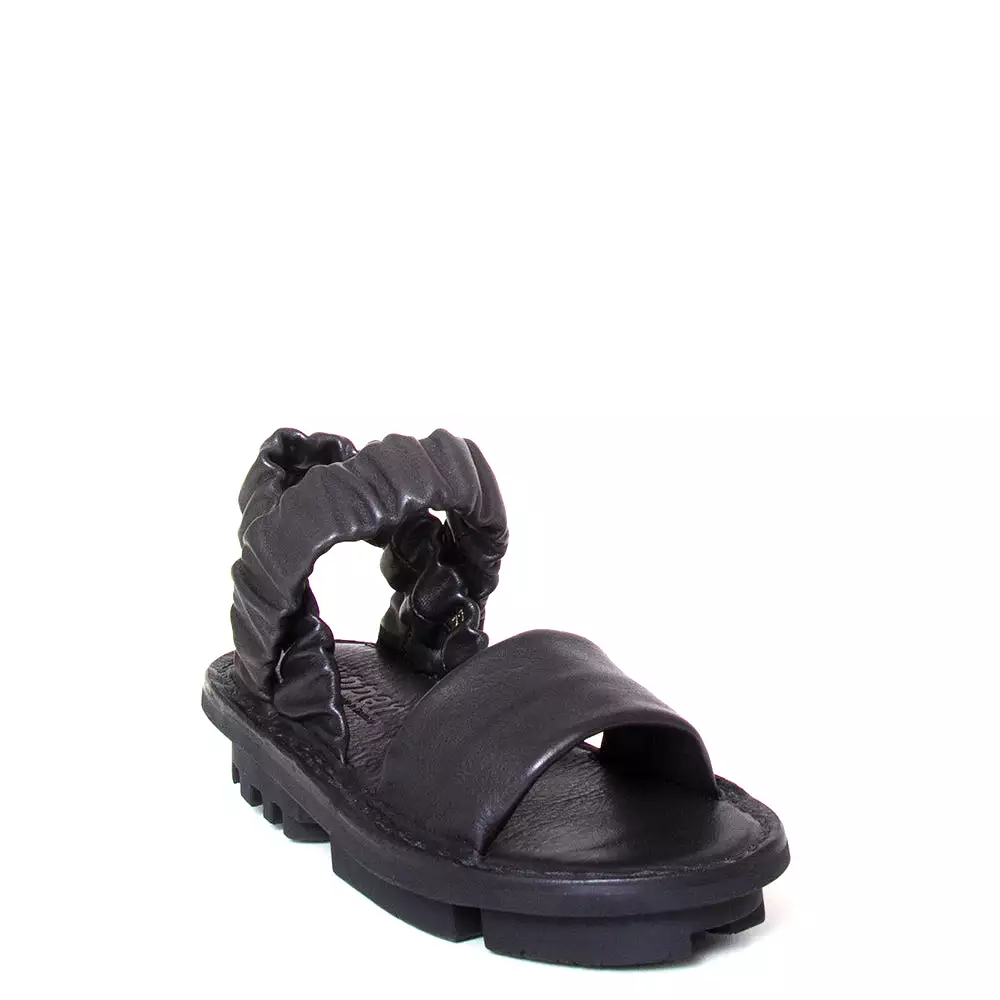 Women's Leather Sandal - Synchron