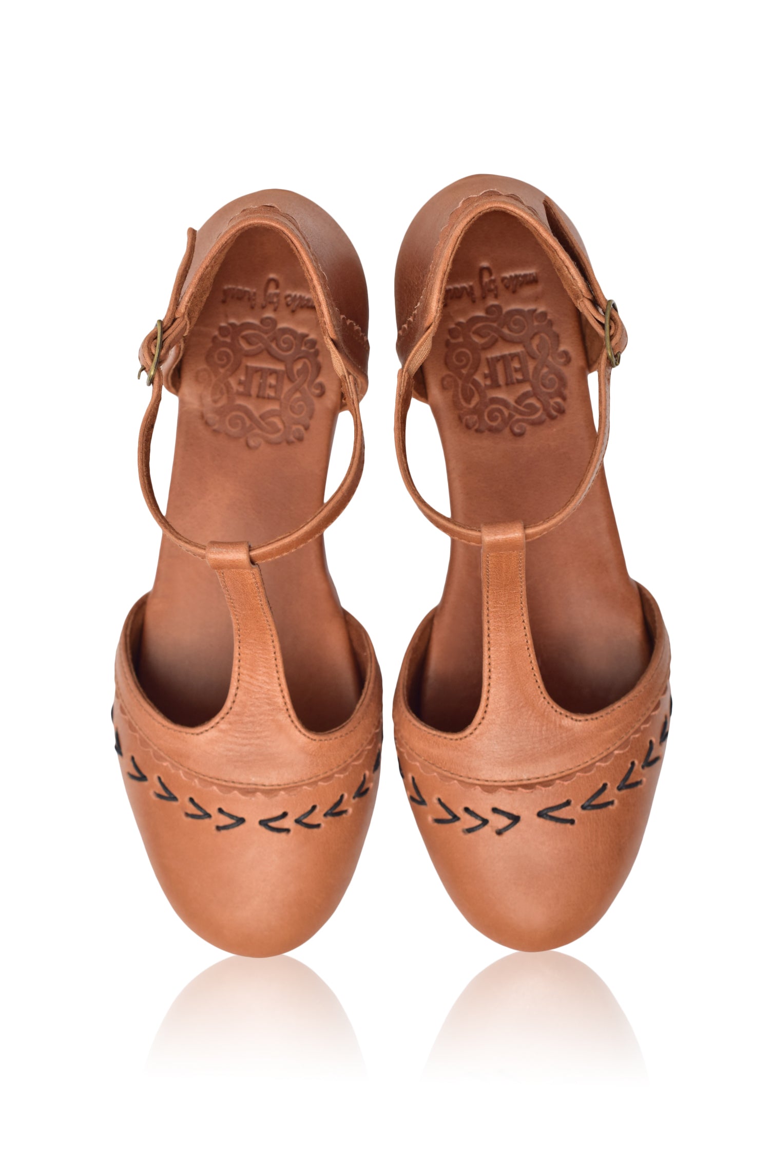 Wonderland T-strap Leather Flats - Google SEO result: Stylish Leather Flats with T-strap - Shop Now for Wonderland Flats!